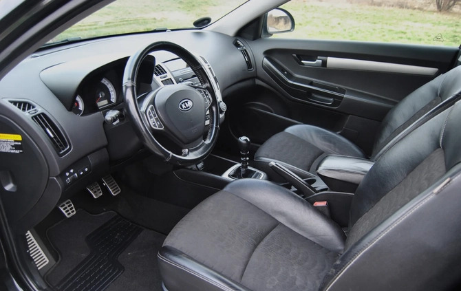 Kia Pro_cee'd cena 12900 przebieg: 213000, rok produkcji 2008 z Chojnice małe 172